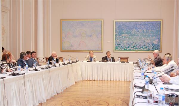 کنفرانس بین المللی «جاده ابریشم ولگا-خزر» در باکو شروع به کار کرد