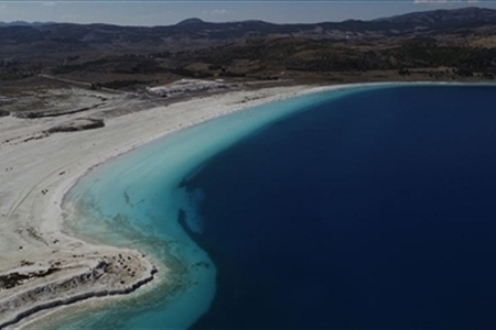 Similarity of Turkey's Lake Salda to Mars