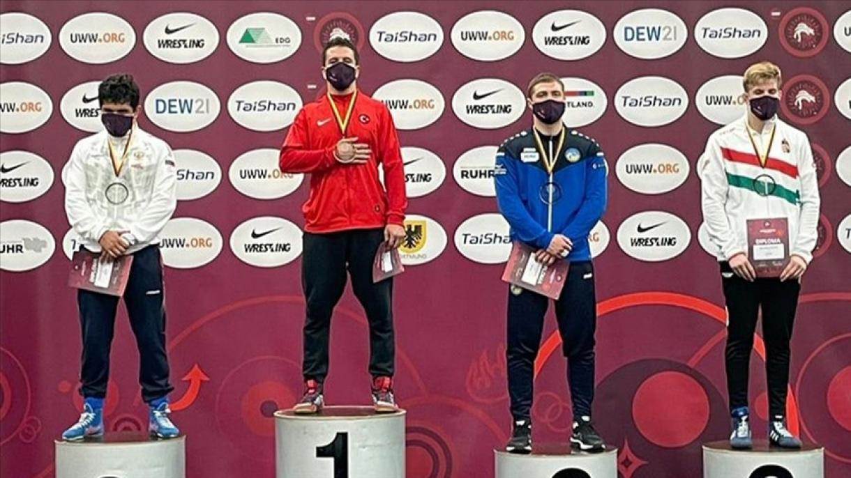 Turkish national wrestler Polat Polatçı won the gold medal