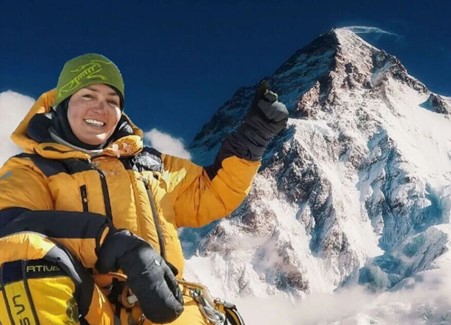 Iranian woman climber Hesamifard reaches Annapurna peak