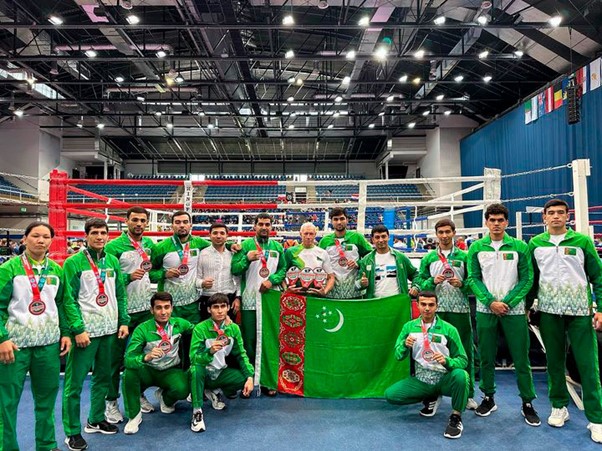 Turkmen kickboxers won 10 medals at the World Cup in Hungary