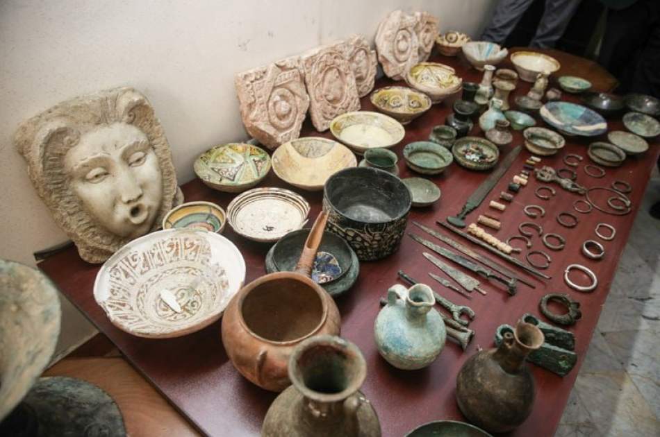 Discovery of antiquities worth 27 million dollars in Bamiyan, Afghanistan