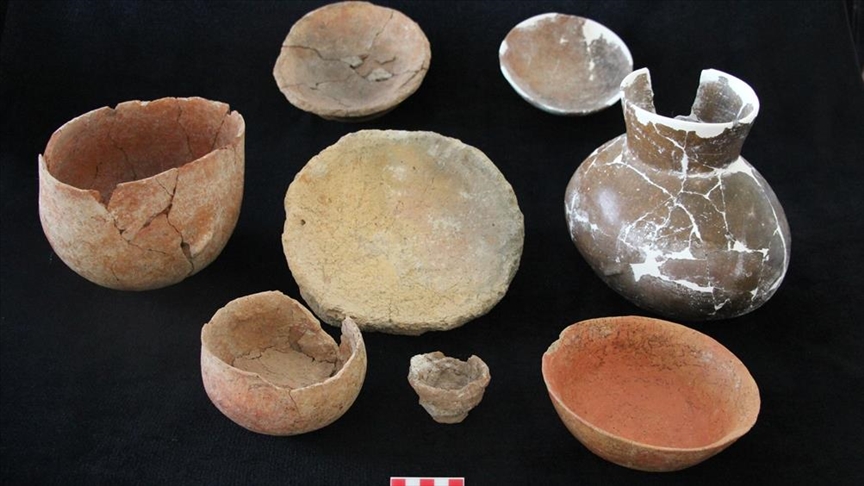 Figurines dating back over 8,000 years unearthed in Aegean Türkiye