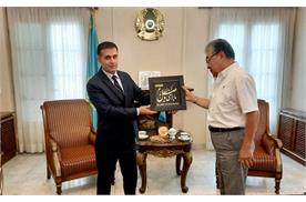 دیدار رئیس موسسه فرهنگی اکو با سفیر قزاقستان در تهران