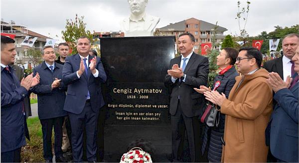 پارکی به نام "آیتماتوف" از قرقیزستان در آنکارا افتتاح شد