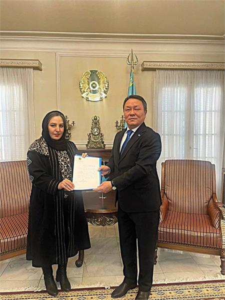 قدردانی سفیر قزاقستان از مؤسسه فرهنگی اکو