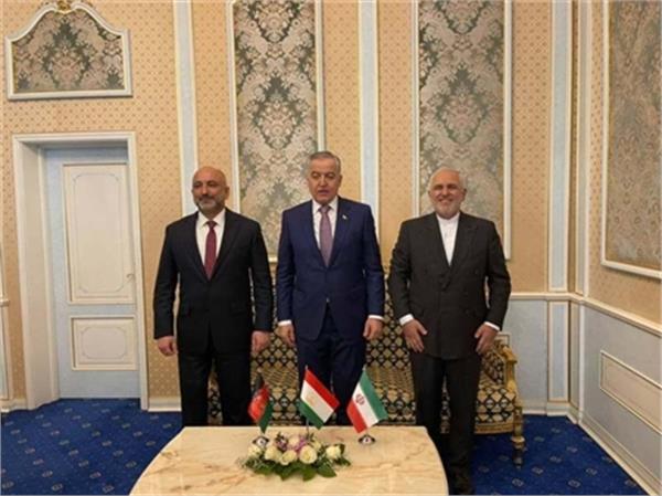 Zarif: Iran Ready to Cooperate with Tajikistan, Afghanistan in Cultural Program