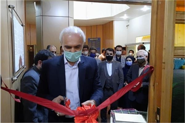 افتتاح نمایشگاه «موج رنگ» در تهران