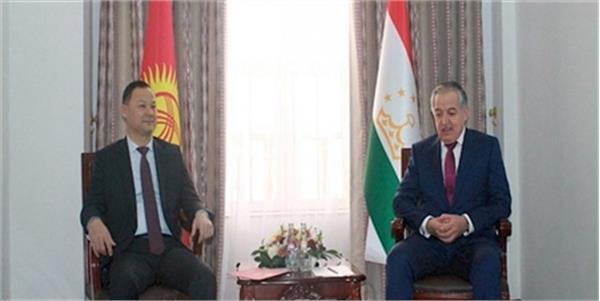 گسترش روابط دوجانبه محور دیدار وزرای خارجه تاجیکستان و قرقیزستان