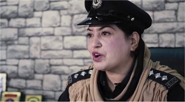 بانوی پلیسی که الگوی زنان پاکستان شد