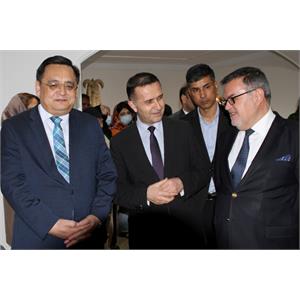 «شب شعر افغانستان» در مؤسسه فرهنگی اکو 3