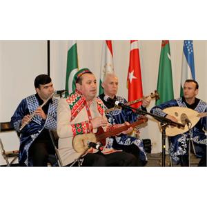«شب موسیقی سنتی تاجیکستان» در «موسسه فرهنگی اکو» برگزار شد