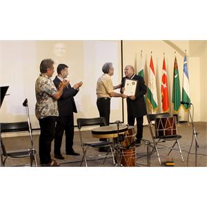 آیین بزرگداشت استاد وحید اسداللهی 10