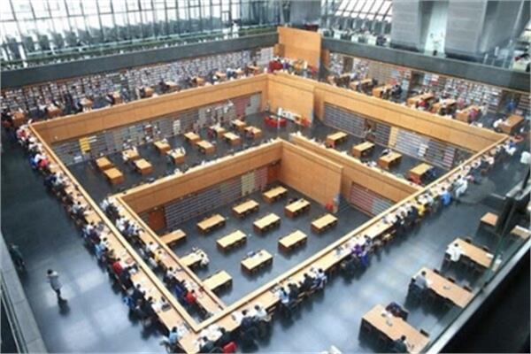 تجربه کتابخوانی  5G در کتابخانه ملی چین