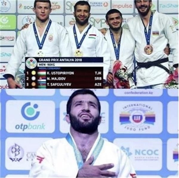 قهرمانی کشتی گیر تاجیک در رقابت های بین المللی ترکیه