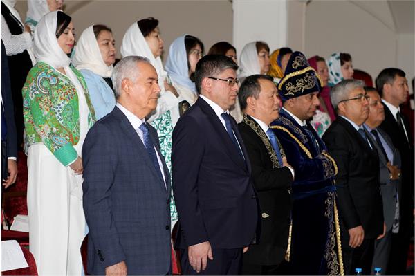 نشست بین‌المللی «میراث آبای، افتخار جهانی قزاقستان» 16