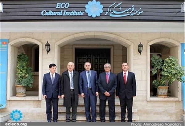 دیدار وزیر فرهنگ تاجیکستان با رئیس موسسه فرهنگی اکو