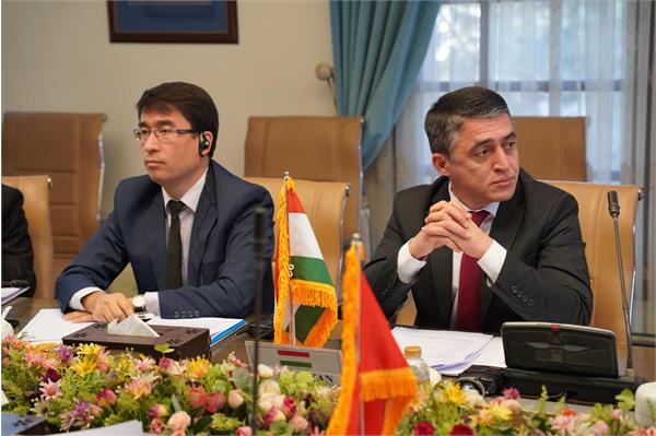 چهل‌وششمین نشست شورای نمایندگان دائم مؤسسه فرهنگی اکو  4