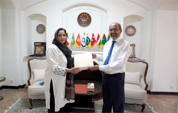 دیدار رئیس مؤسسه فرهنگی اکو با رایزن سفارت پاکستان