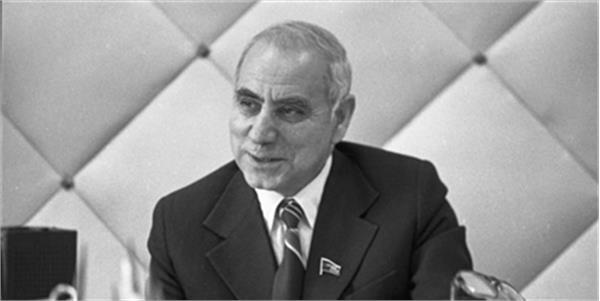 تجلیل بین المللی از خدمات استاد محمد عاصمی