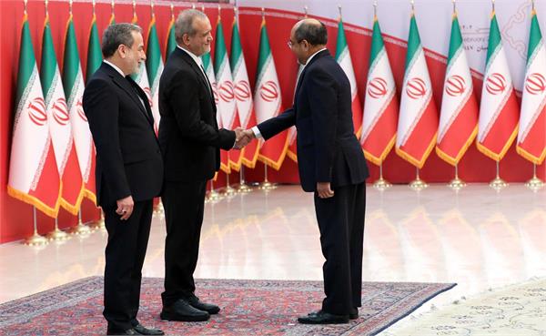 حضور رئیس مؤسسه فرهنگی اکو در مراسم چهل ‌و هفتمین سالگرد پیروزی انقلاب اسلامی