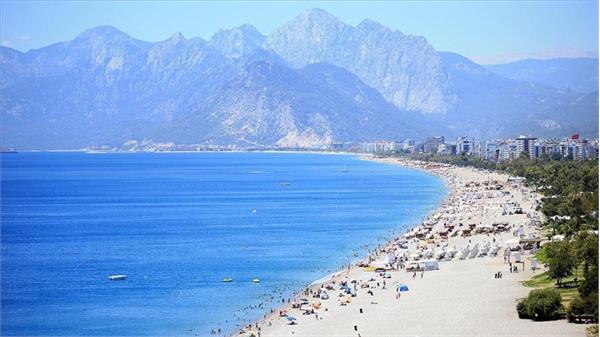 آغاز فصل گردشگری در شهرهای ساحلی ترکیه