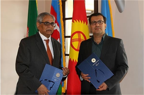 یادداشت تفاهم همکاری بین موسسه فرهنگی اکو و گروه انتشارات بین المللی الهدی