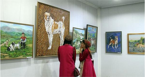 به شرکت کنندگان نمایشگاه "ترکمن آلابایی نماد اعتماد و وفاداری" مدرک یونسکو اعطا شد