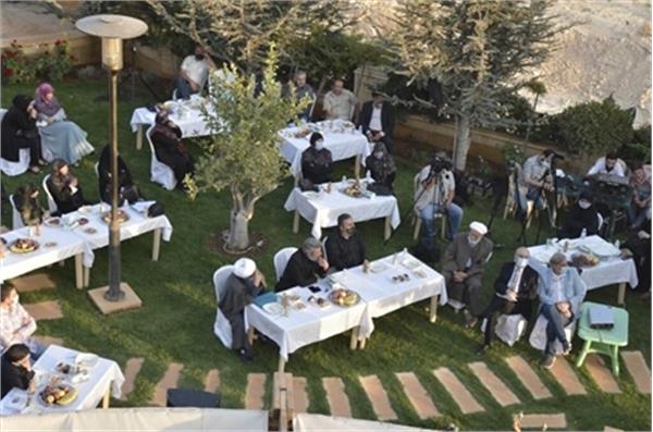 بزرگداشت شاعر بلند آوازه ایرانی در لبنان