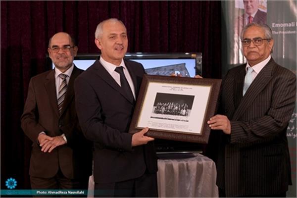 بزرگداشت باباجان غفوراف در موسسه فرهنگی اکو