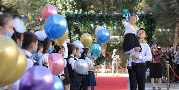 آغاز سال تحصیلی در مدارس ازبکستان