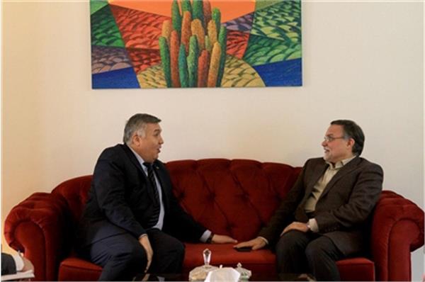 ‎دیدار سفیر ازبکستان با رئیس موسسه فرهنگی اکو