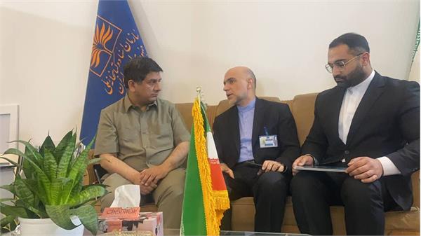 سازمان اسناد و کتابخانه ملی ایران میزبان رئیس موسسه فرهنگی اکو در سی‌وپنجمین نمایشگاه بین‌المللی کتاب تهران