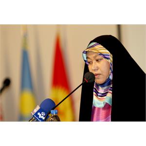 «شب شعر افغانستان» در مؤسسه فرهنگی اکو 8