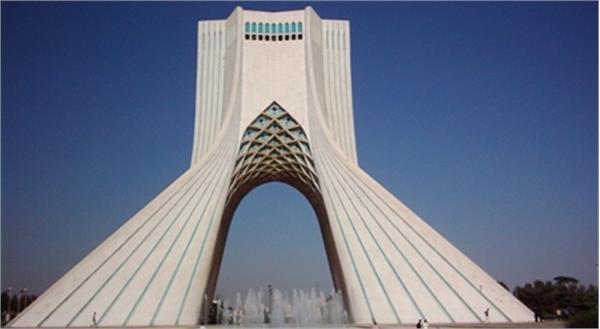 برج آزادی تهران میزبان رهبر ارکستر ملی لبنان