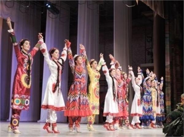 نمایشگاه فرهنگ تاجیکستان در ازبکستان برگزار می شود