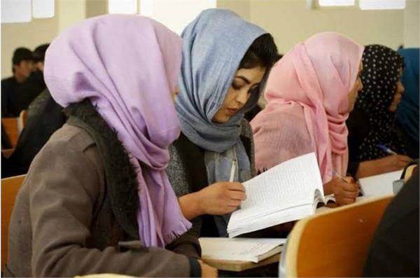 آموزش مامایی و پرستاری دختران افغانستانی در ایران با همکاری سازمان ملل