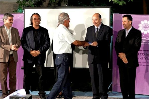 گزارش تصویری مراسم اهدای جوایز نخستین جشنواره بین المللی تجسمی اکو