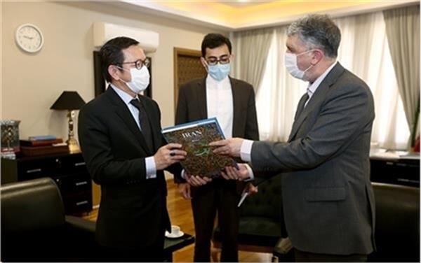 تاکید وزیر فرهنگ بر همکاری رسانه ای با تایلند