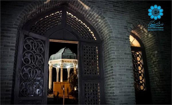 پیام تبریک دکتر رخشنده، سرپرست مؤسسه فرهنگی اکو به مناسبت روز بزرگداشت حافظ شیرازی