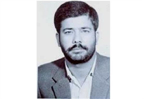 درگذشت نویسنده و استاد ادبیات فارسی