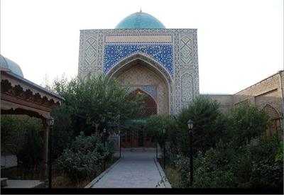 مدرسه عبداللطیف سلطان در تاجیکستان