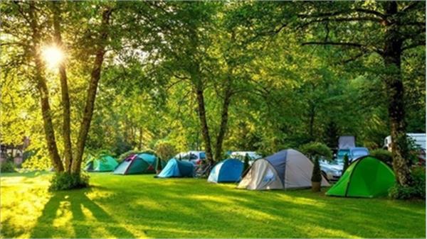 ییلاق فندق لی، مکانی برای فرار گردشگران از کرونا