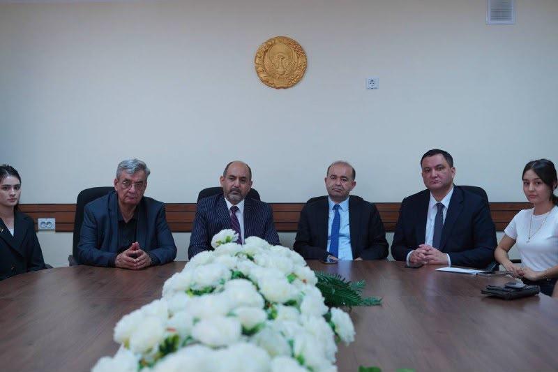 سخنرانی رئیس مؤسسه فرهنگی اکو در سمینار دیپلماسی فرهنگی در ازبکستان