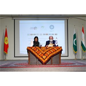 تفاهم نامه همکاری مشترک موسسه فرهنگی اکو و موسسه چیامد 9