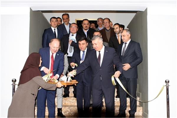 برگزاری نمایشگاه عکس "ازبکستان در مسیر جاده ابریشم"