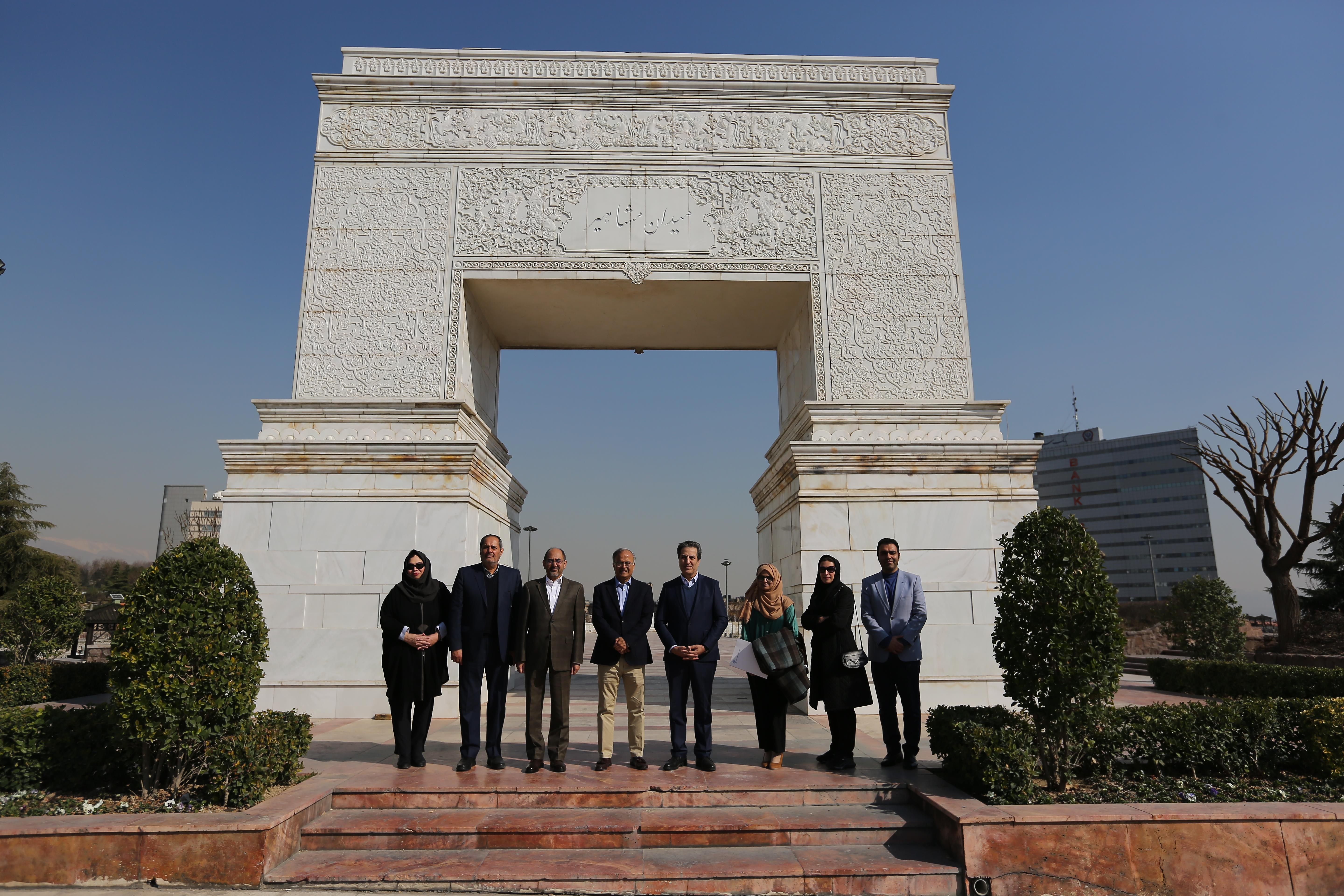 بازدید مقامات عالی‌رتبه اکو از منطقه فرهنگی و گردشگری عباس‌آباد