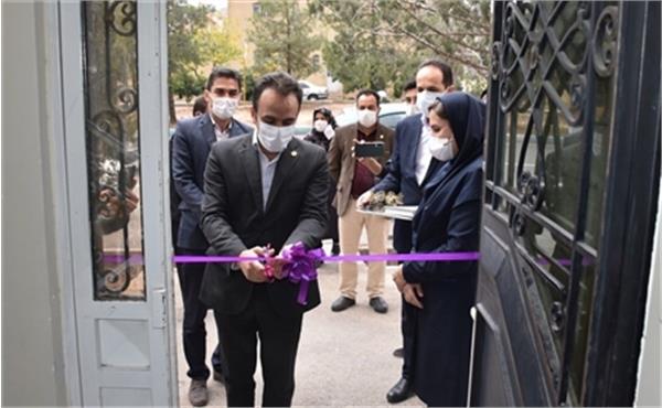 پیچیدن عطر دانایی در شیراز