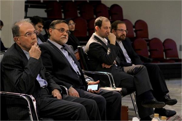 ECI Hosts a Lecture on Scientific Diplomacy and Innovation